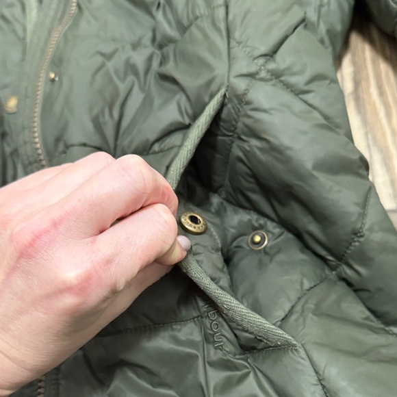 Barbour Olive Puffer Jacket with Faux Fur Trim - Picture 5 of 15